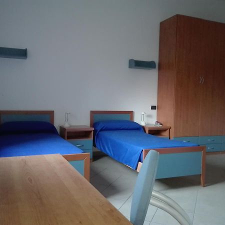 Casa Per Ferie San Francesco Hotell Susa Exteriör bild