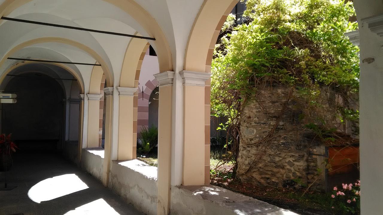 Casa Per Ferie San Francesco Hotell Susa Exteriör bild