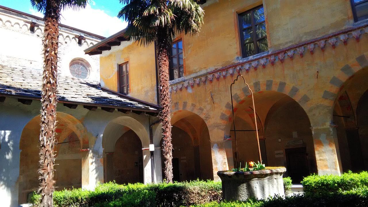 Casa Per Ferie San Francesco Hotell Susa Exteriör bild