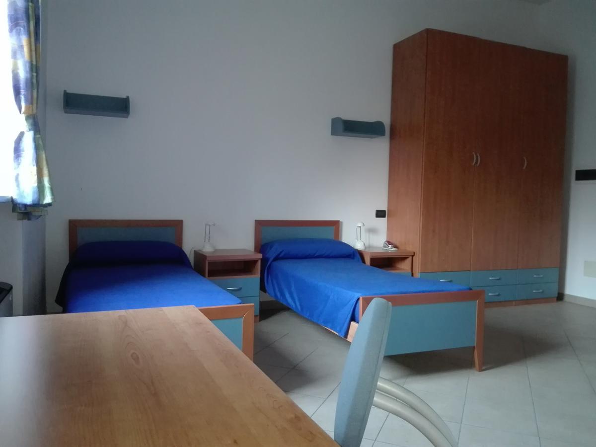 Casa Per Ferie San Francesco Hotell Susa Exteriör bild